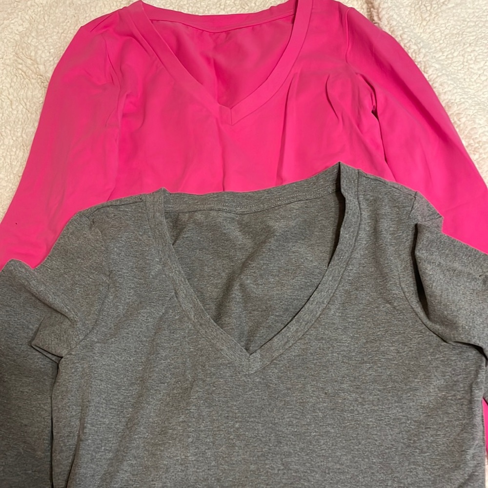 2 crop tops